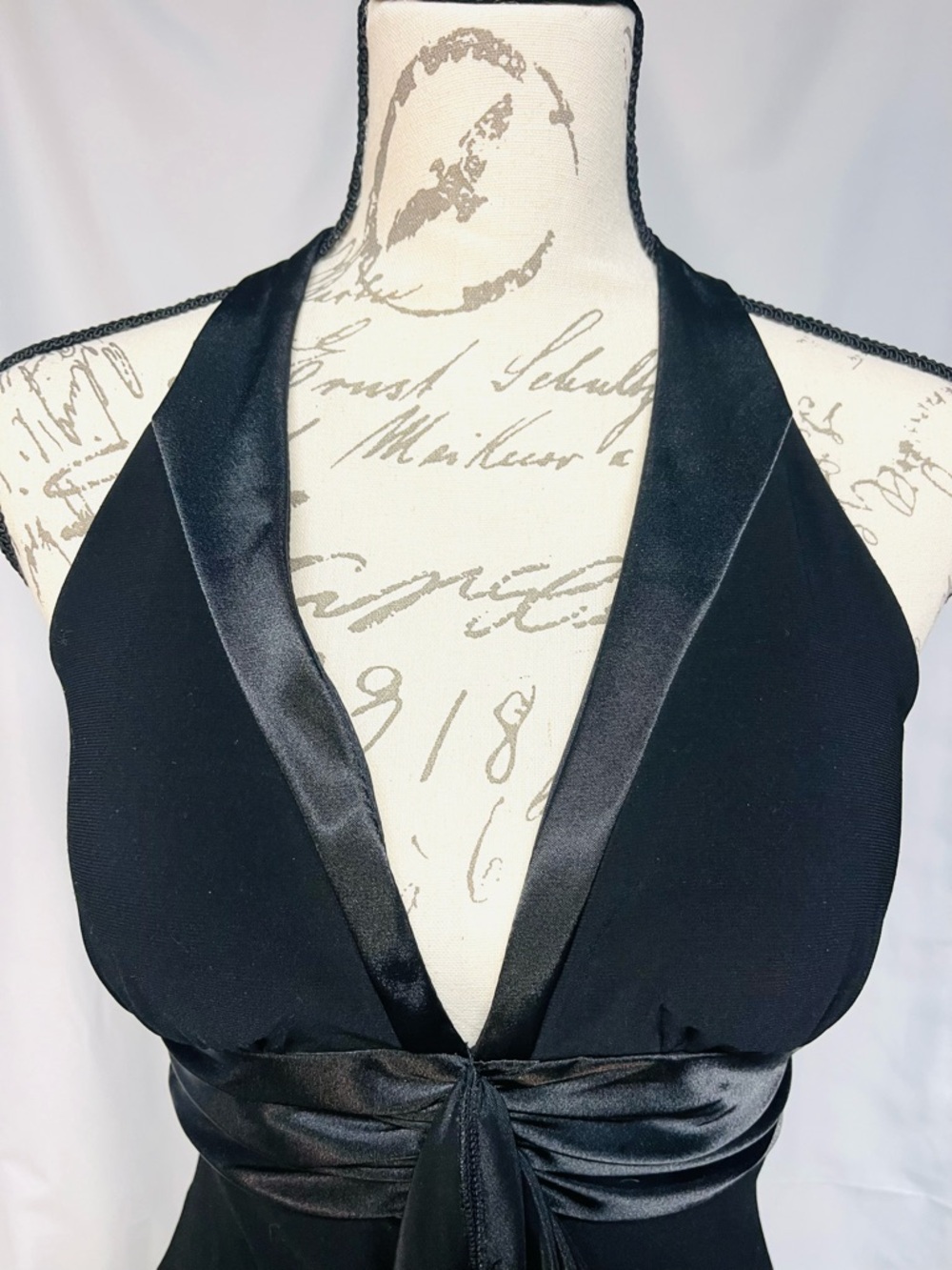 Alyn Paige Black Halter Dress Satin Tie Waist Midi Elegant Cocktail Party LBD - Picture 3 of 7